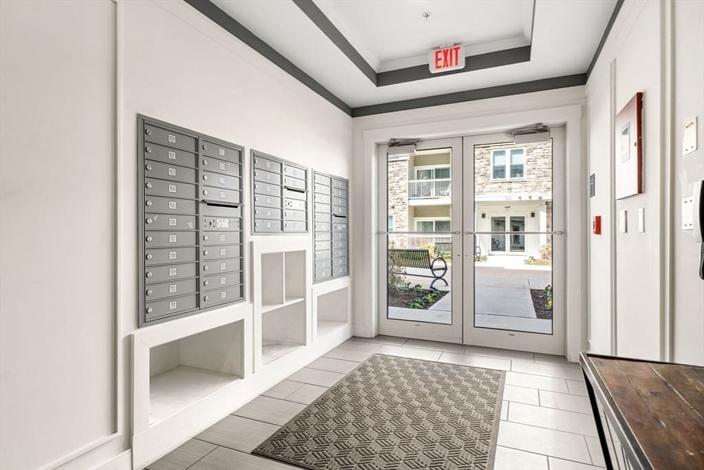 Condominium at 130 University Ave # 1312, Westwood MA 02090, Westwood, photo 19 of 29