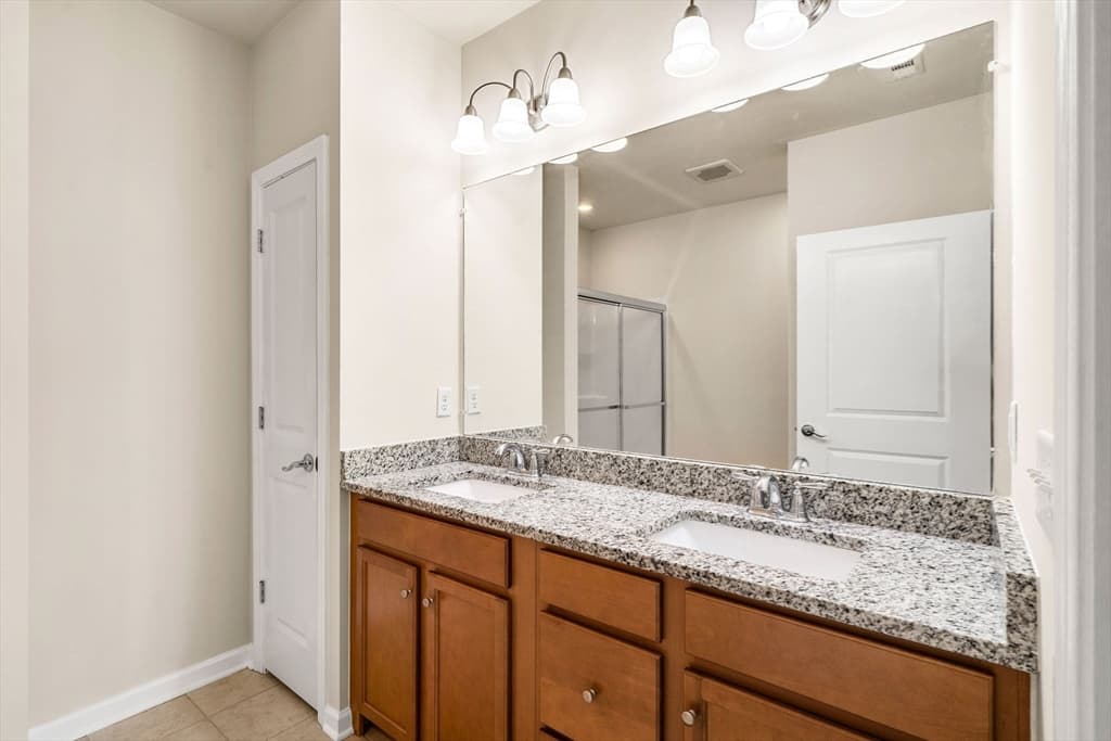 Condominium at 130 University Ave # 1312, Westwood MA 02090, Westwood, photo 8 of 29