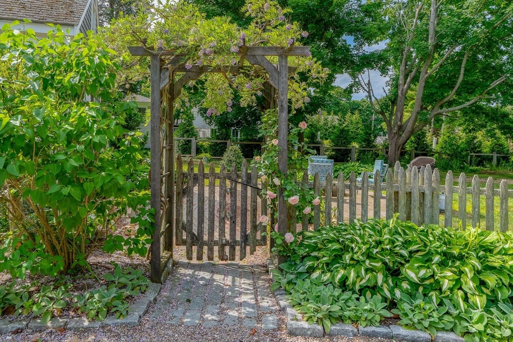 955 Main Street, Barnstable MA 02655 photo 8