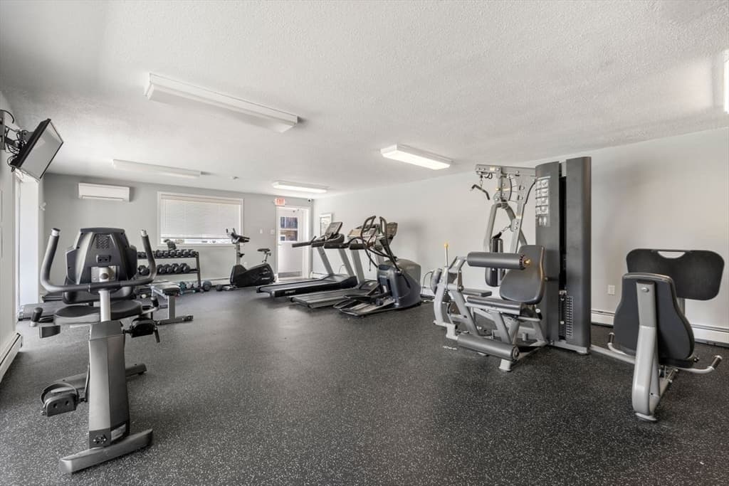 21 Fernview Ave # 8, North Andover MA 01845 photo 16