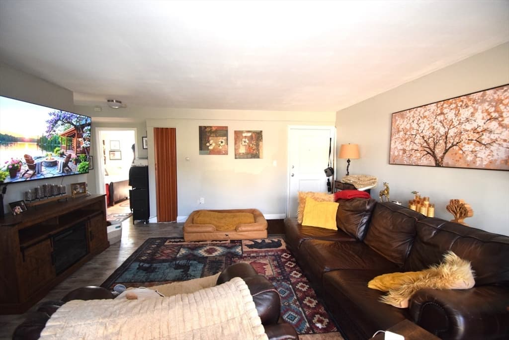 21 Fernview Ave # 8, North Andover MA 01845 photo 10