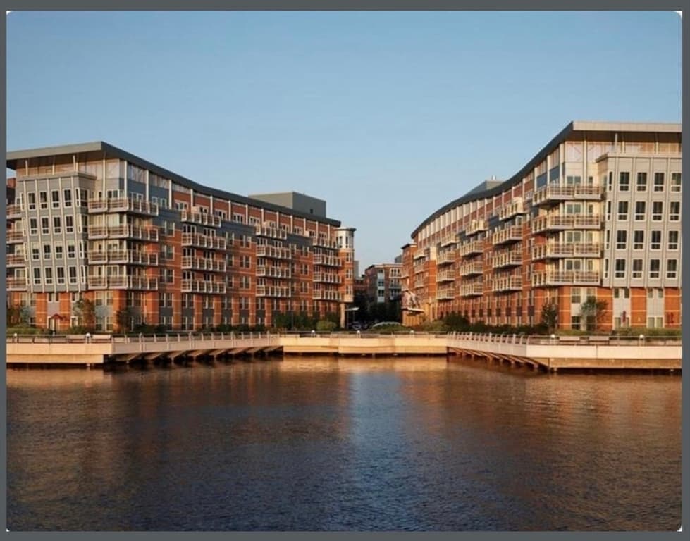 Condominium at 2 Battery Wharf # 2408, Boston MA 02109, photo 23 of 30