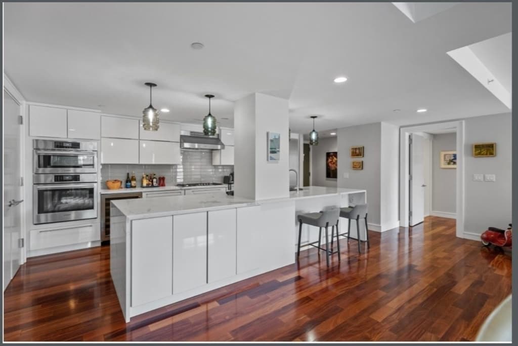 Condominium at 2 Battery Wharf # 2408, Boston MA 02109, photo 7 of 30