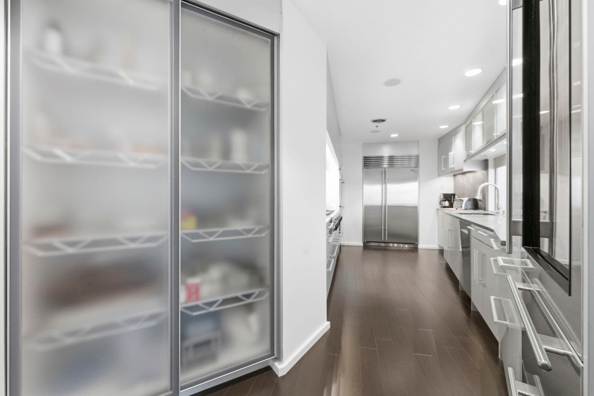 Condominium at 9 W Broadway # 618, Boston MA 02127, photo 18 of 38