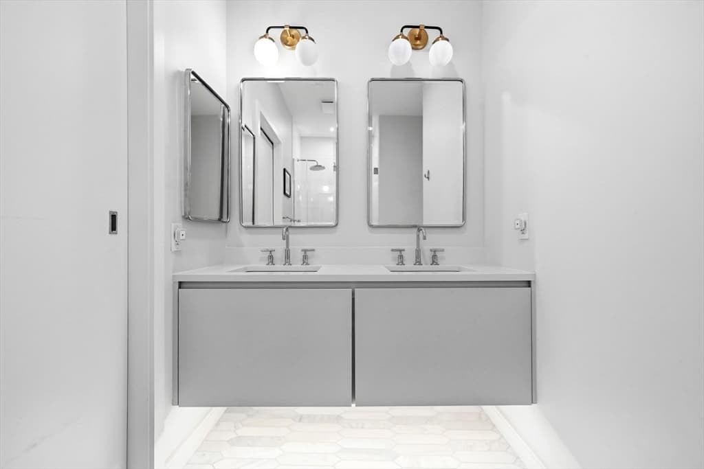 191 Washington Street # 525, Boston MA 02135 photo 9