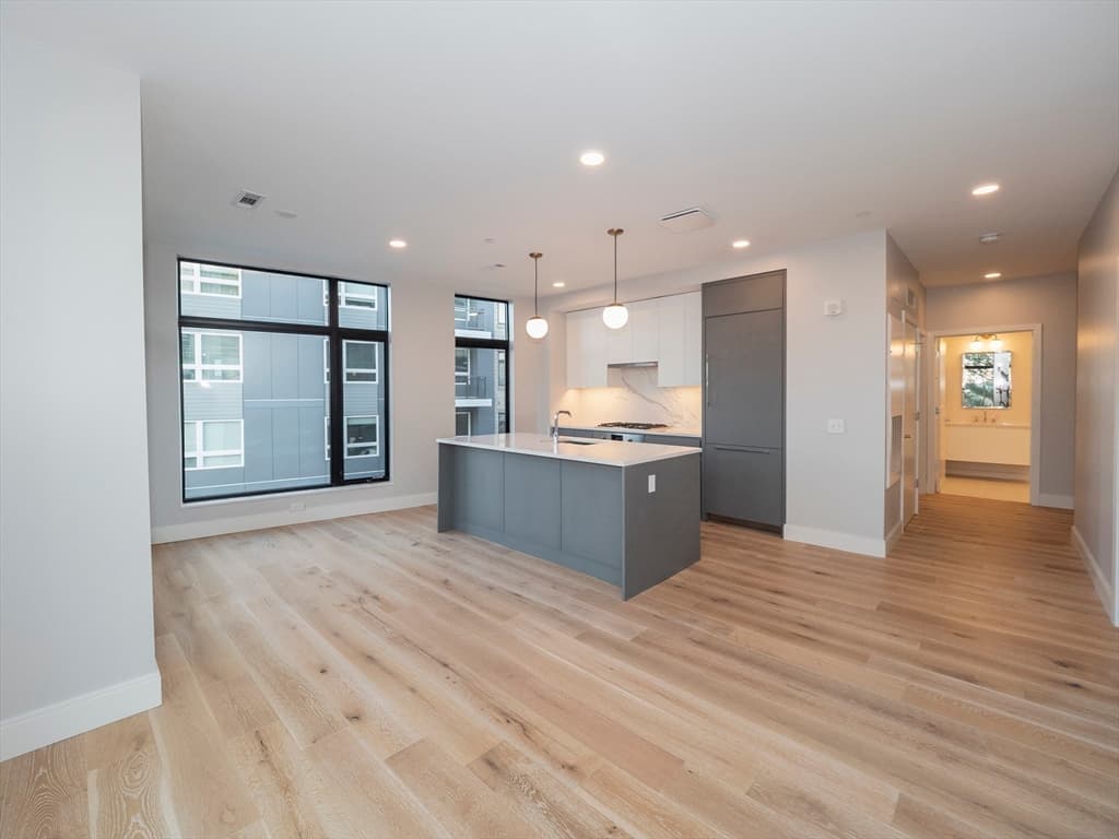 191 Washington Street # 525, Boston MA 02135 photo 8