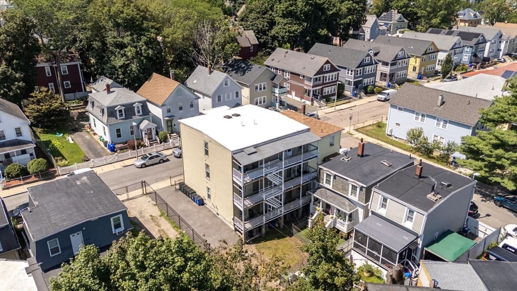 5-9 Family at 39-41 W. Walnut Park, Boston MA 02119, photo 18 of 20