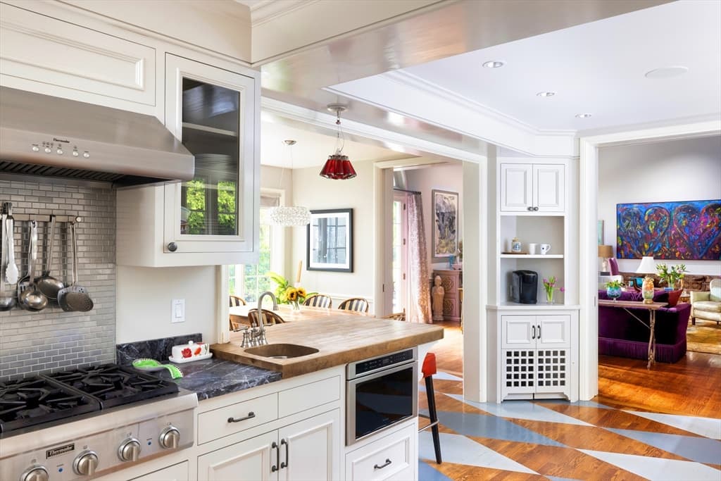 Single Family Residence at 540 Chestnut Hill Ave, Brookline MA 02445, Brookline, photo 9 of 18