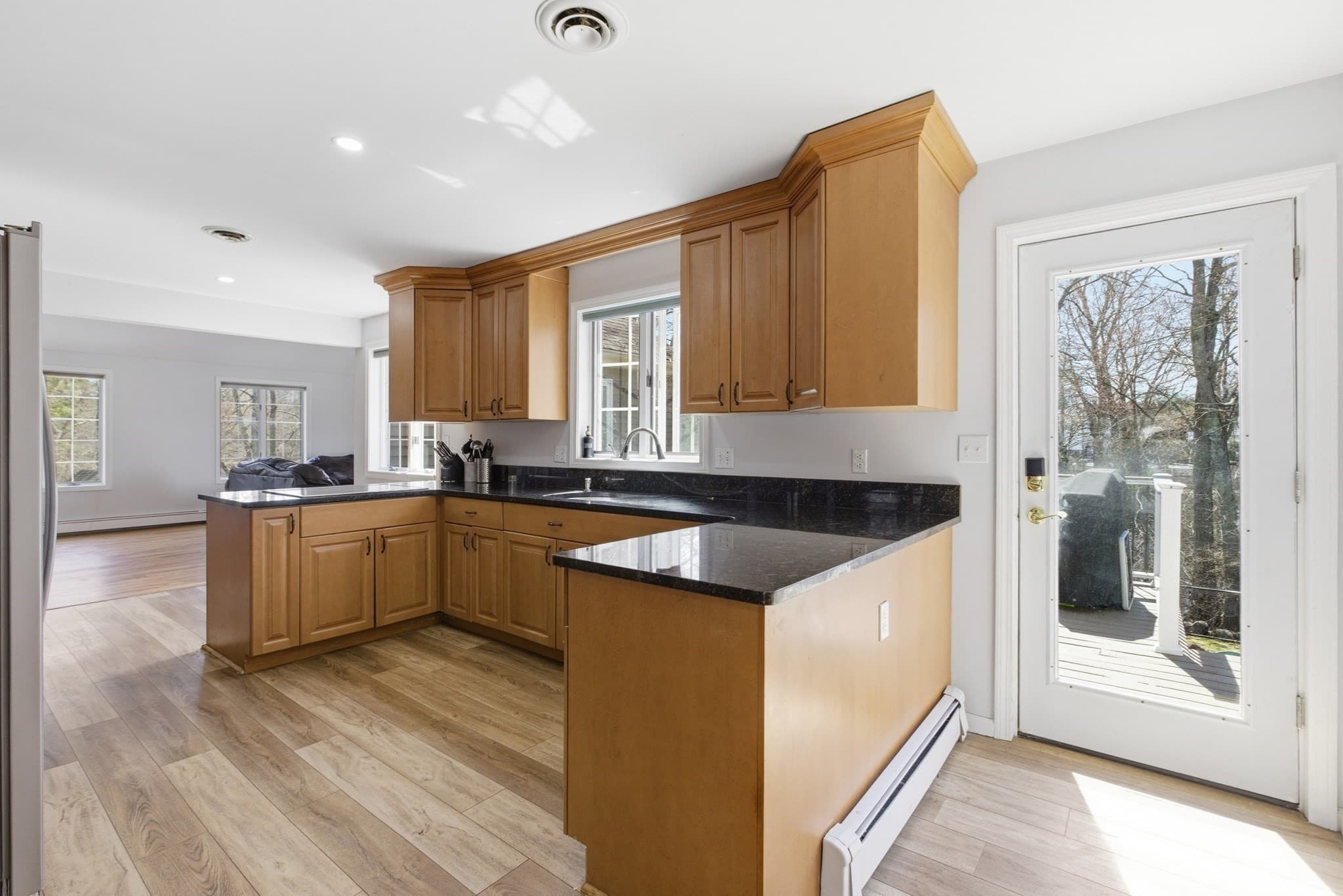 Single Family Residence at 28 Lancelot Ct, Norwood MA 02062, Norwood, photo 14 of 40