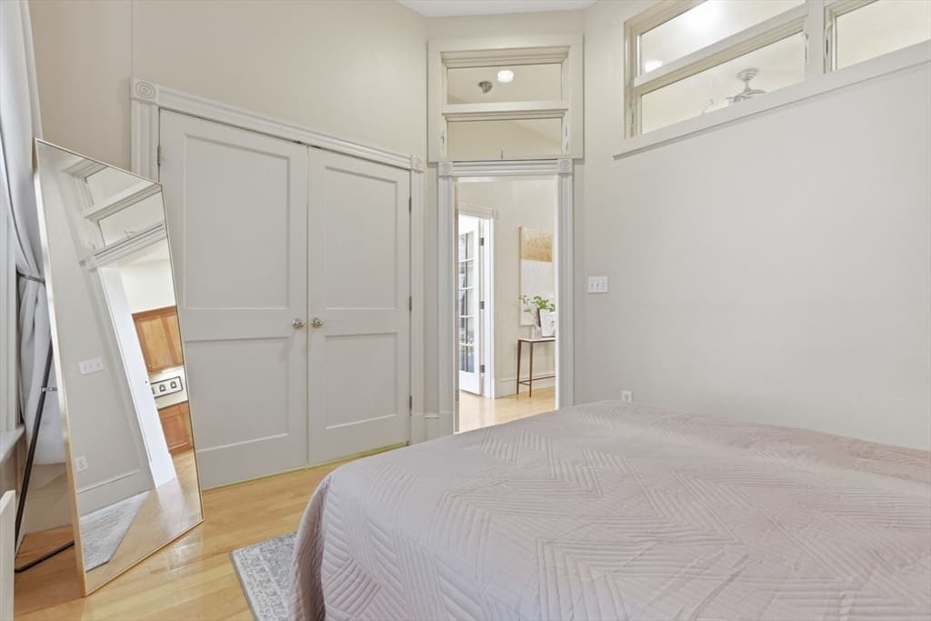 Condominium at 271 Dartmouth # 1F, Boston MA 02116, photo 14 of 23