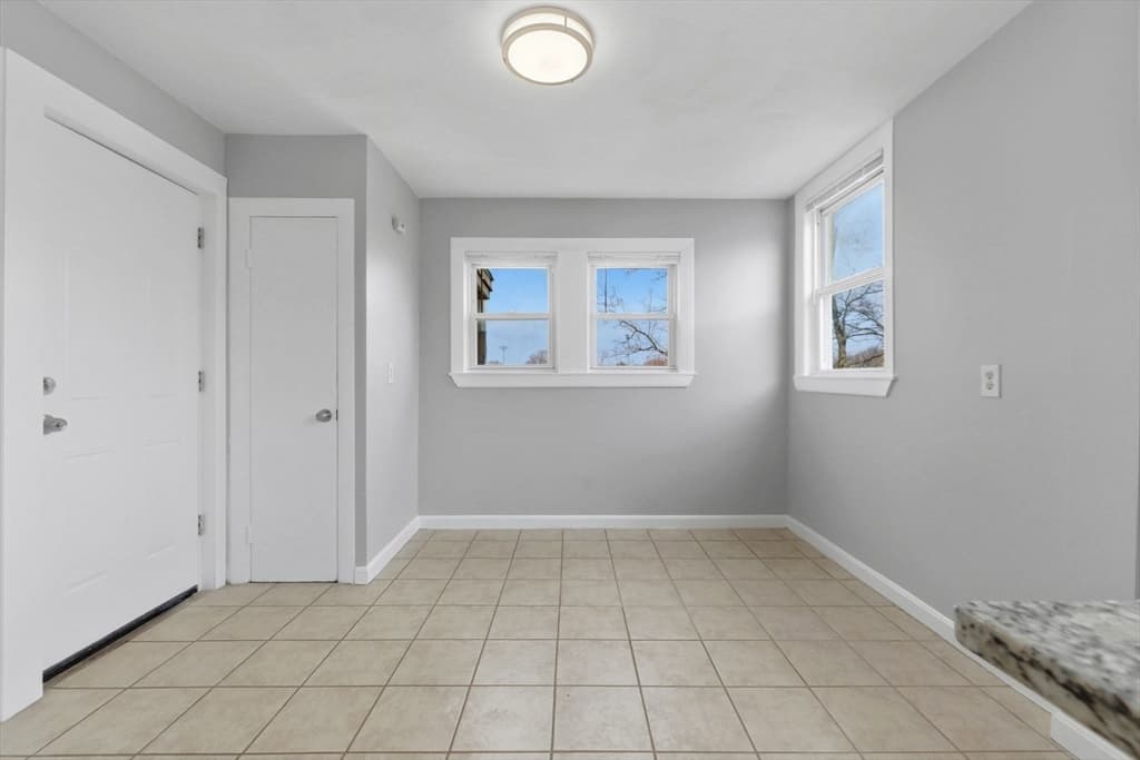 41 Armandine St, Boston MA 02124 photo 9