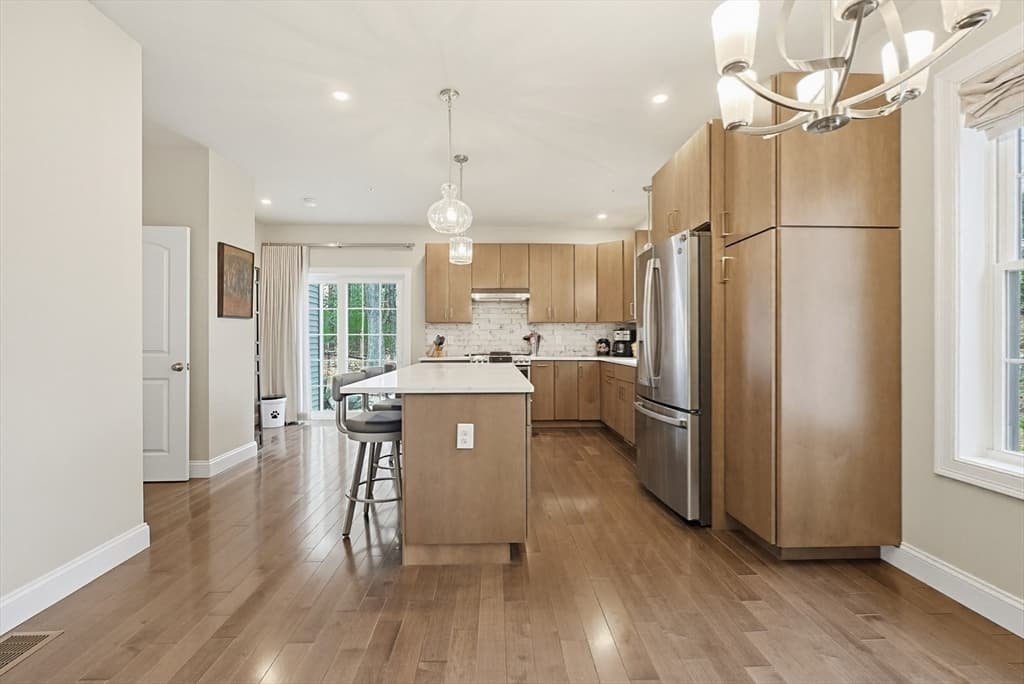 Condominium at 3 Harmony Way # 3, Medway MA 02053, Medway, photo 23 of 41