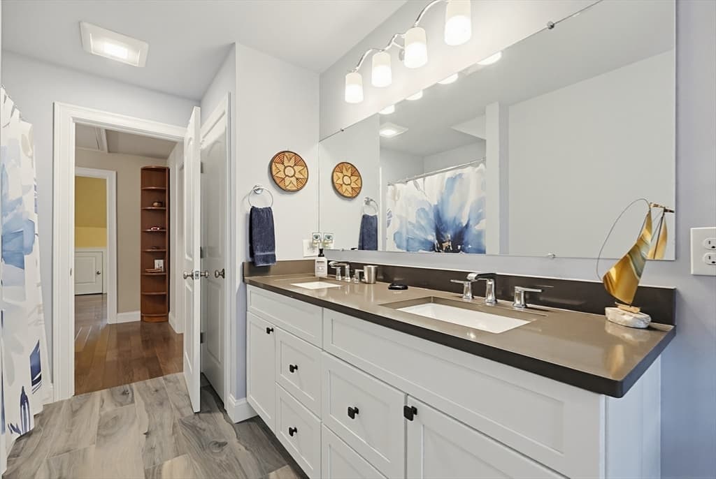 Condominium at 3 Harmony Way # 3, Medway MA 02053, Medway, photo 20 of 41