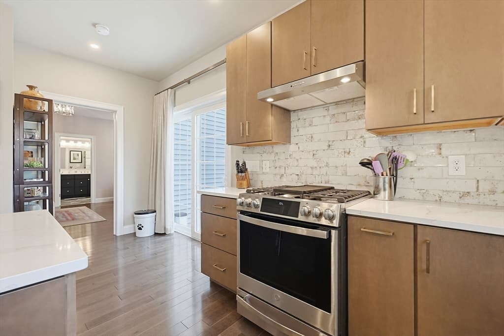 Condominium at 3 Harmony Way # 3, Medway MA 02053, Medway, photo 24 of 41
