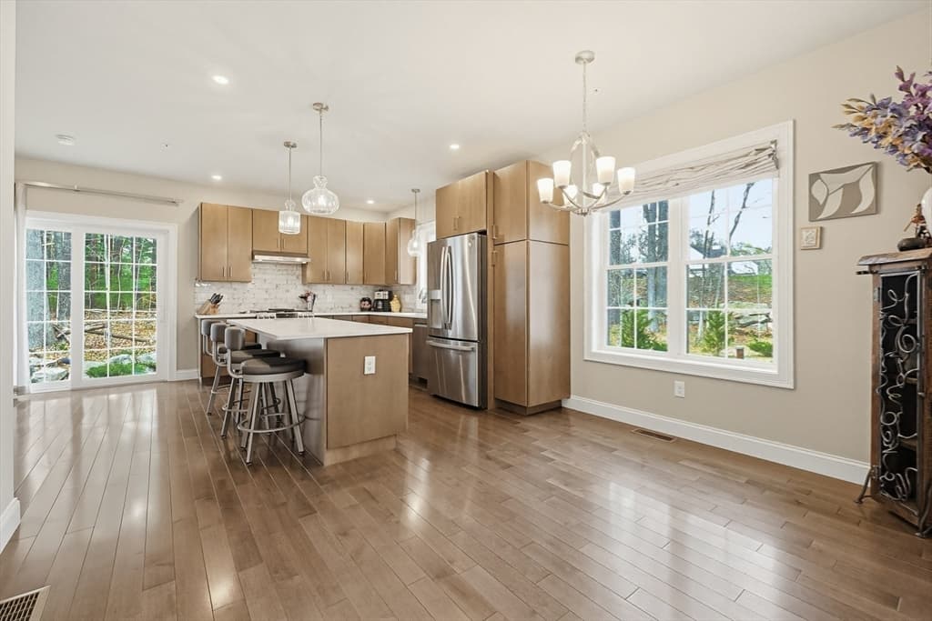 Condominium at 3 Harmony Way # 3, Medway MA 02053, Medway, photo 25 of 41