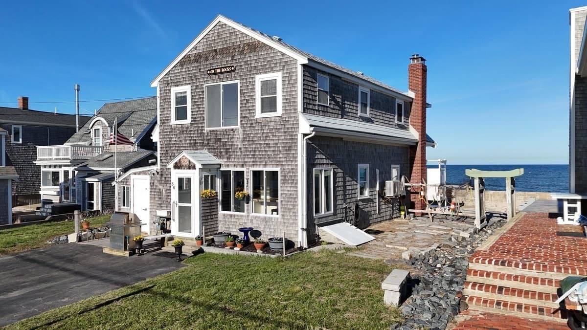 Single Family Residence at 36 Ocean St, Marshfield MA 02050, photo 3 of 32