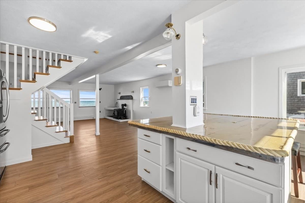 Single Family Residence at 36 Ocean St, Marshfield MA 02050, photo 14 of 32