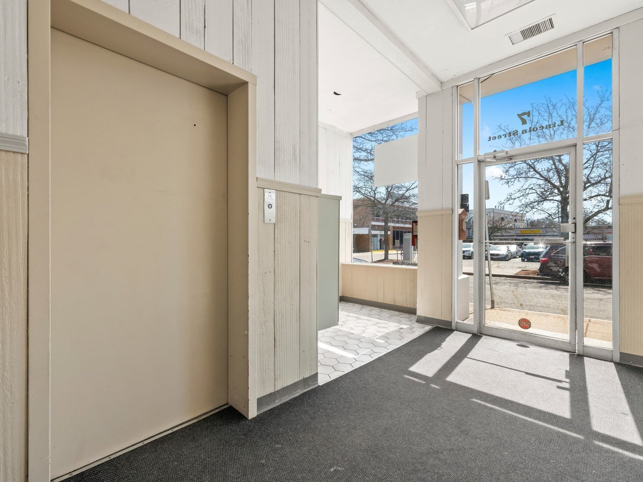 Commercial Sale at 414-416 Main St, Wakefield MA 01880, photo 9 of 36