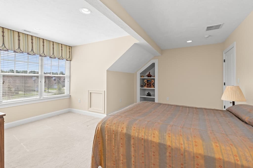 Condominium at 8 Ridgeway Cir # 8, West Newbury MA 01985, West Newbury, photo 27 of 42