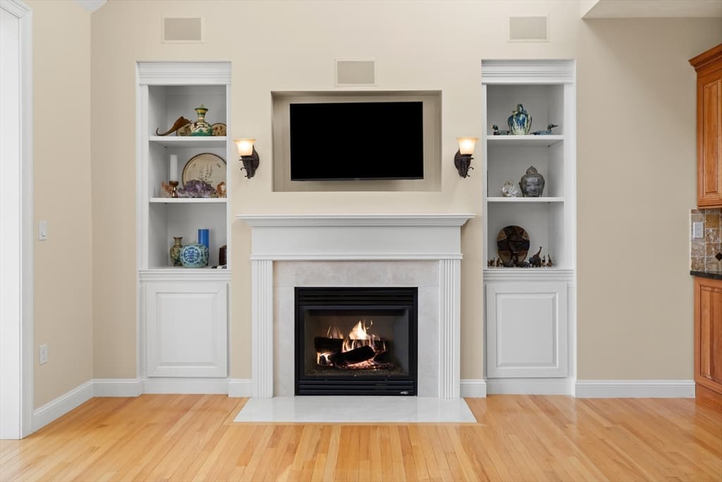 Condominium at 8 Ridgeway Cir # 8, West Newbury MA 01985, West Newbury, photo 13 of 42