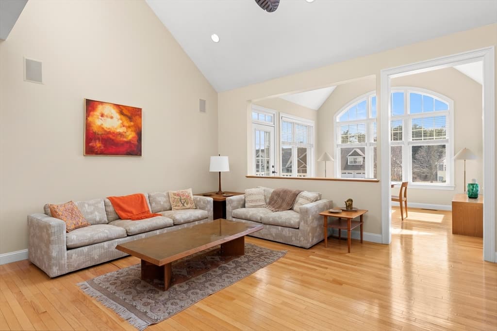 Condominium at 8 Ridgeway Cir # 8, West Newbury MA 01985, West Newbury, photo 12 of 42