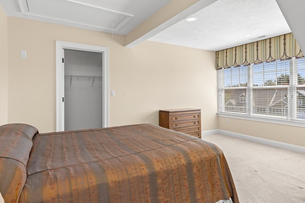 Condominium at 8 Ridgeway Cir # 8, West Newbury MA 01985, West Newbury, photo 28 of 42
