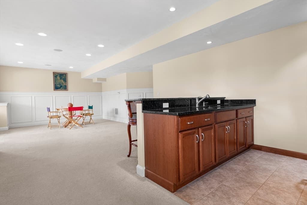 Condominium at 8 Ridgeway Cir # 8, West Newbury MA 01985, West Newbury, photo 30 of 42