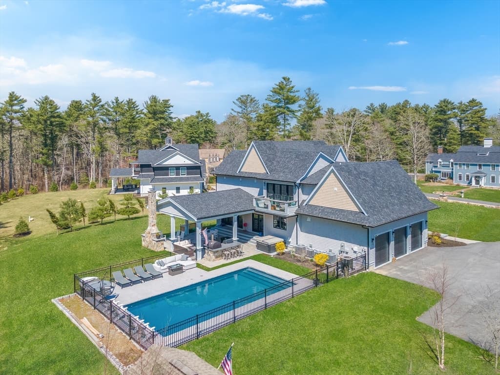 9 Deer Run, Marion MA 02738