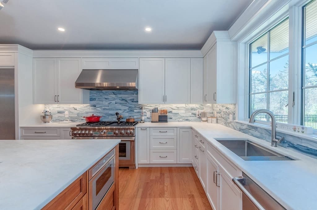 Single Family Residence at 9 Deer Run, Marion MA 02738, Marion, photo 9 of 30