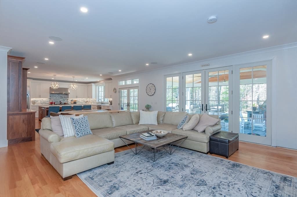 Single Family Residence at 9 Deer Run, Marion MA 02738, Marion, photo 15 of 30