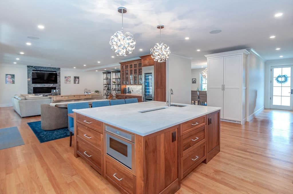 Single Family Residence at 9 Deer Run, Marion MA 02738, Marion, photo 11 of 30