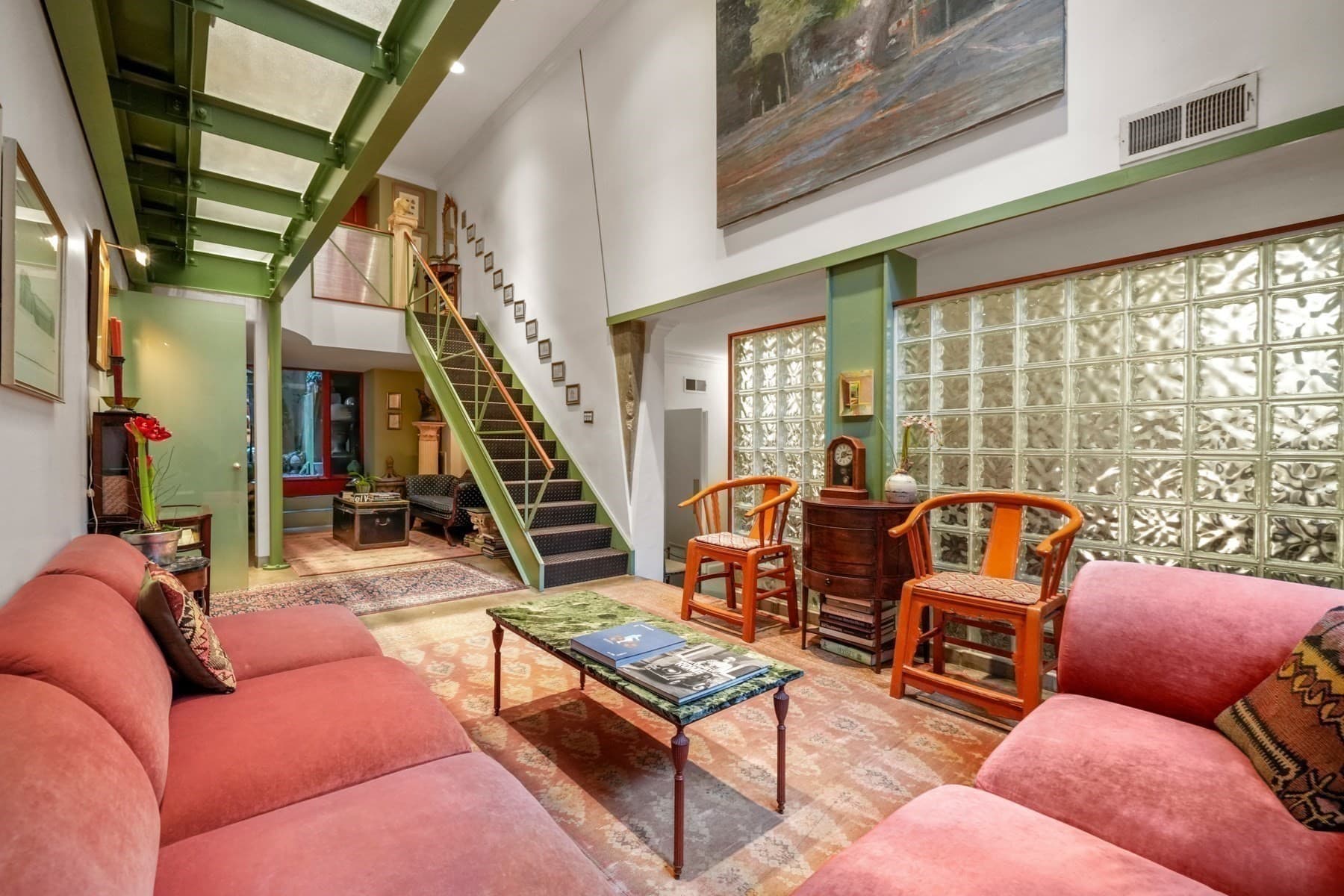 Condominium at 27 Chestnut Street, Boston MA 02108, photo 4 of 21