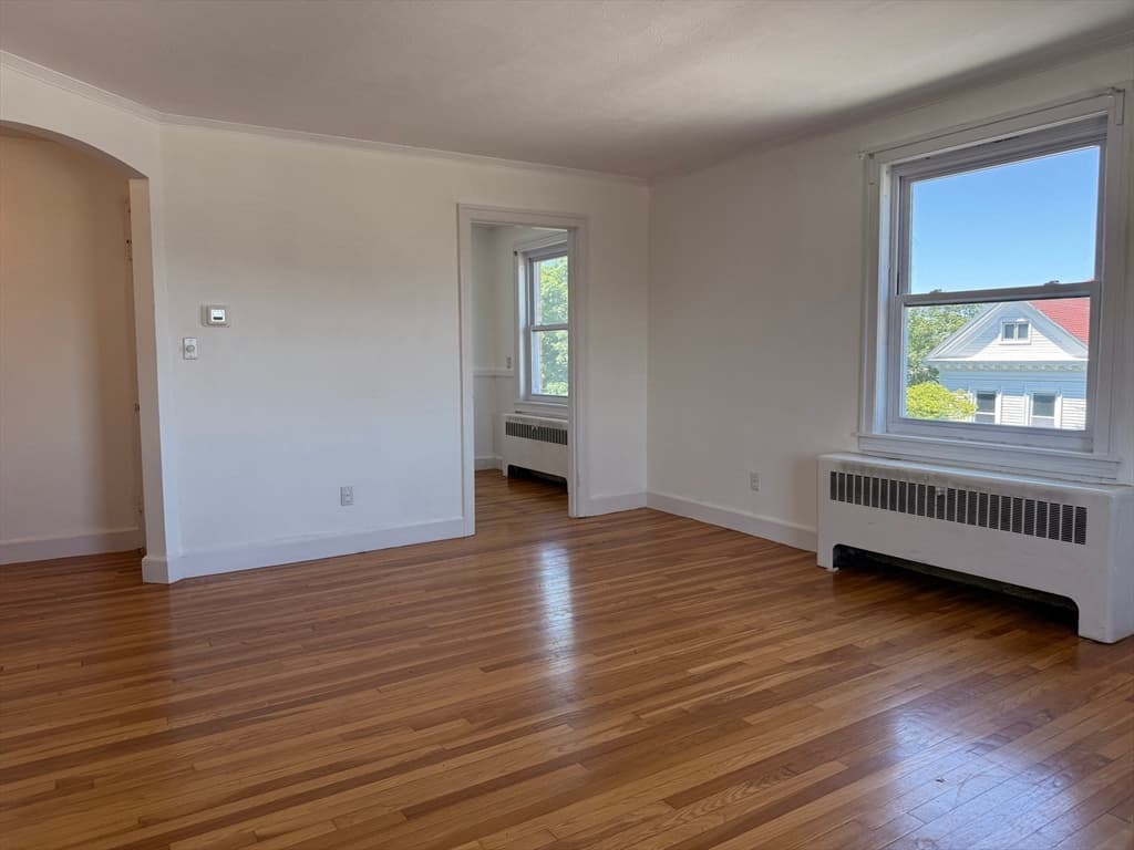 Condominium at 31 Chestnut St # 6, Worcester MA 01609, photo 4 of 19
