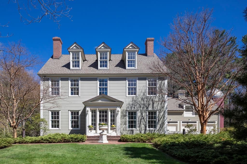 43 Oak Hill Road, Harvard MA 01451