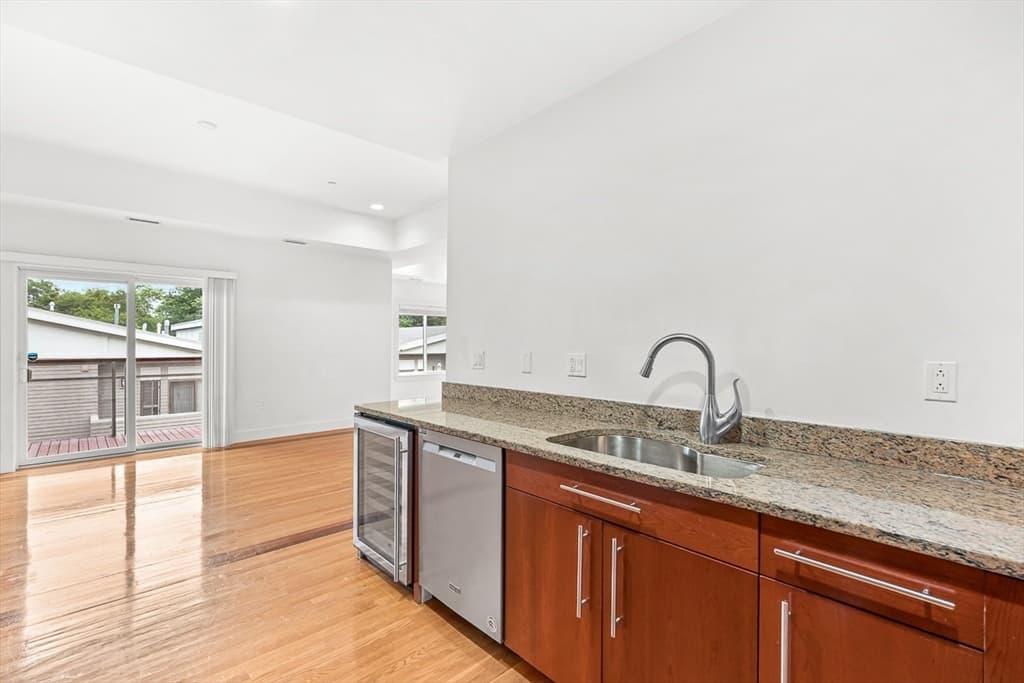310 Hammond Pond Pkwy # 301, Brookline MA 02467 photo 6