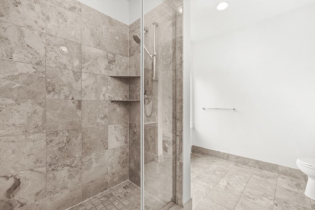 310 Hammond Pond Pkwy # 301, Brookline MA 02467 photo 26