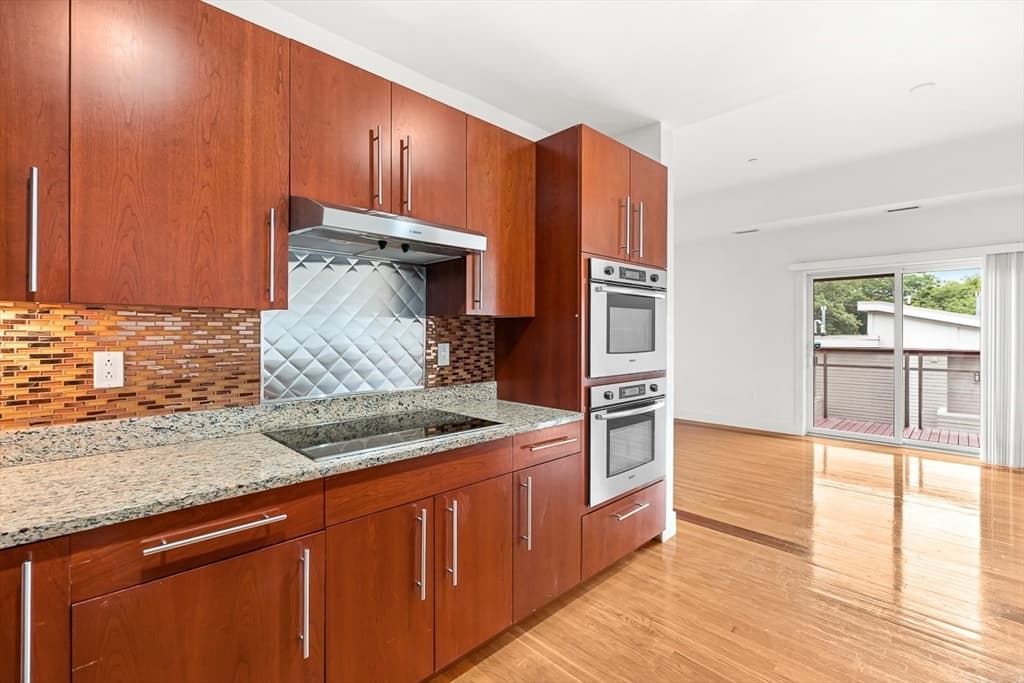 310 Hammond Pond Pkwy # 301, Brookline MA 02467 photo 7