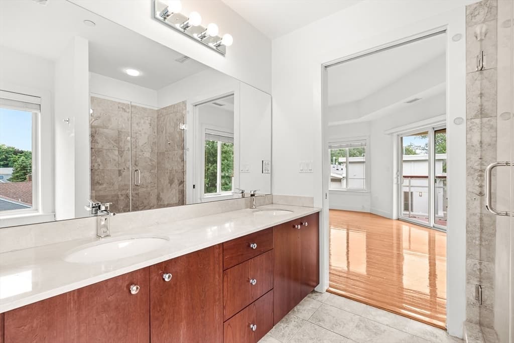 310 Hammond Pond Pkwy # 301, Brookline MA 02467 photo 25