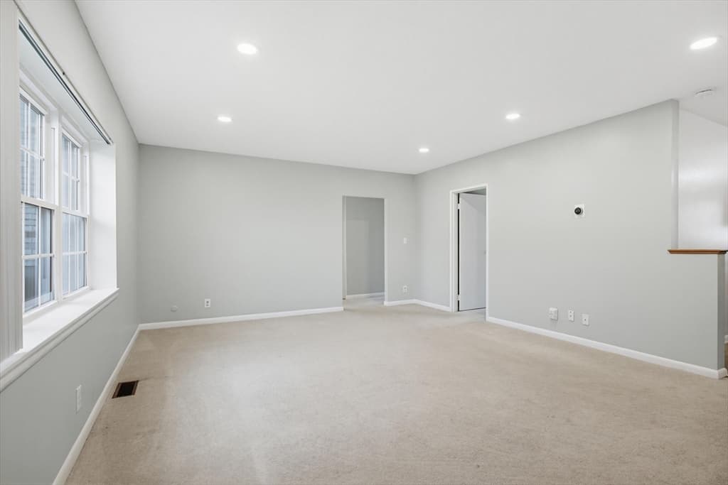 Condominium at 128 Lake Shore Rd. # 1, Boston MA 02135, photo 4 of 16