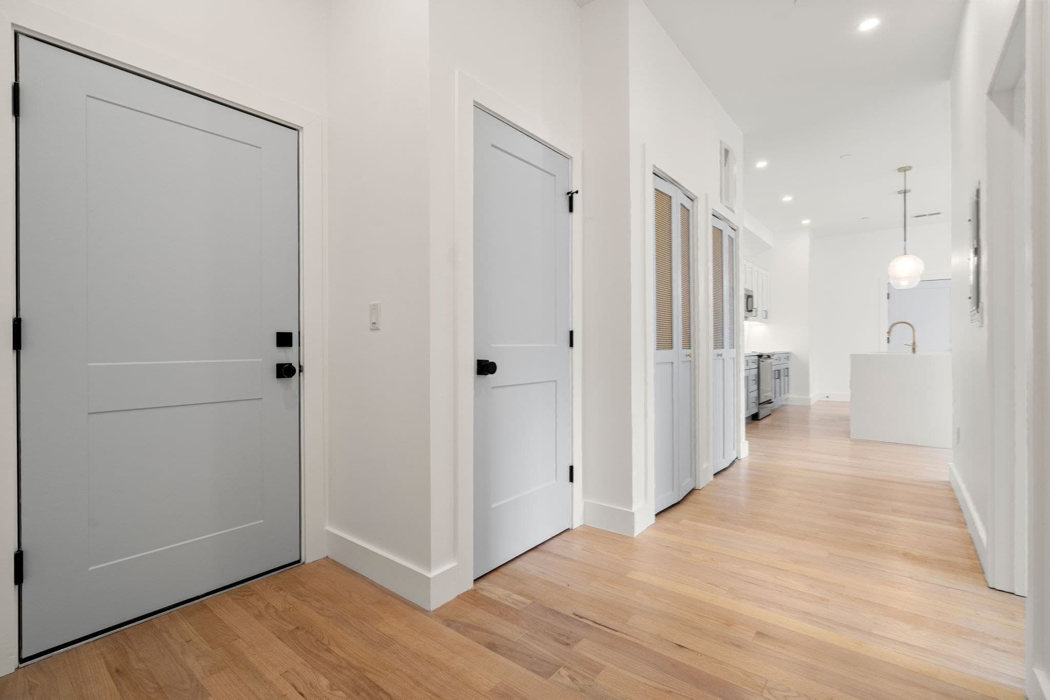 Condominium at 52 Withington St # 9, Boston MA 02124, photo 8 of 17