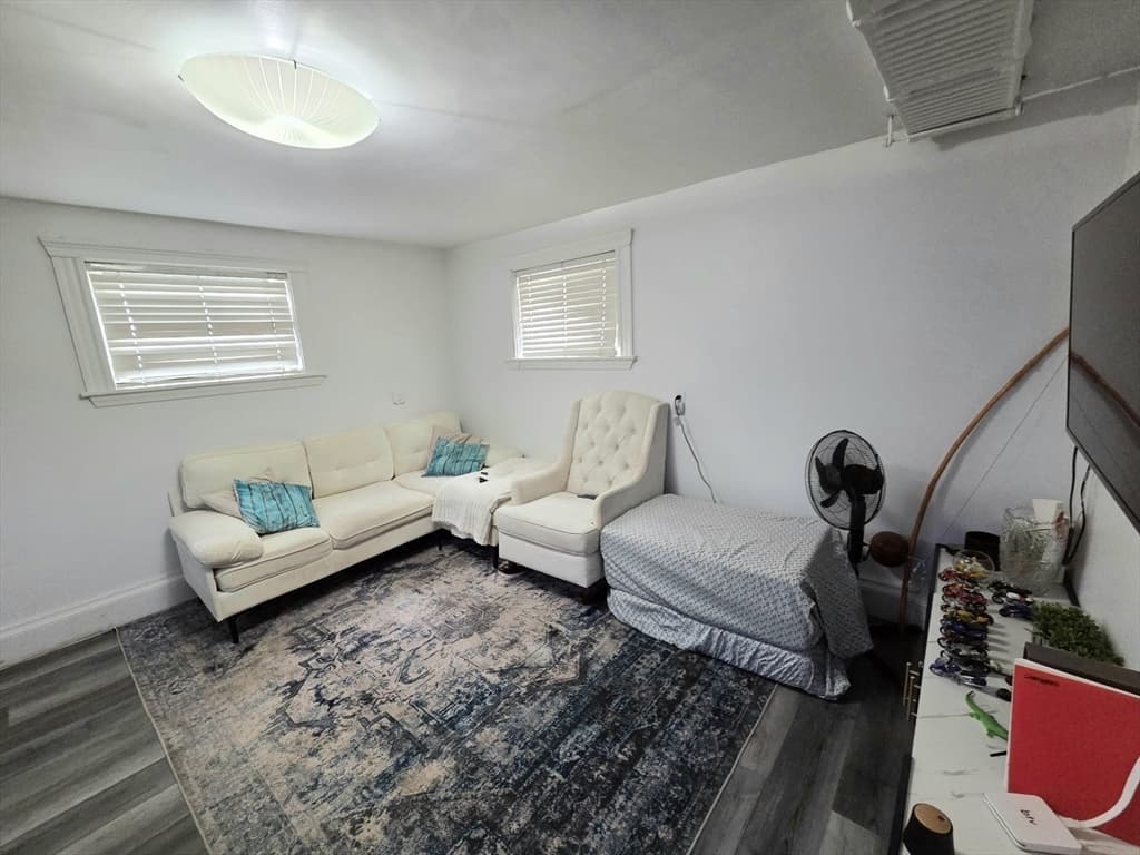 Condominium at 229 Washington Ave # 3A, Winthrop MA 02152, Winthrop, photo 7 of 13