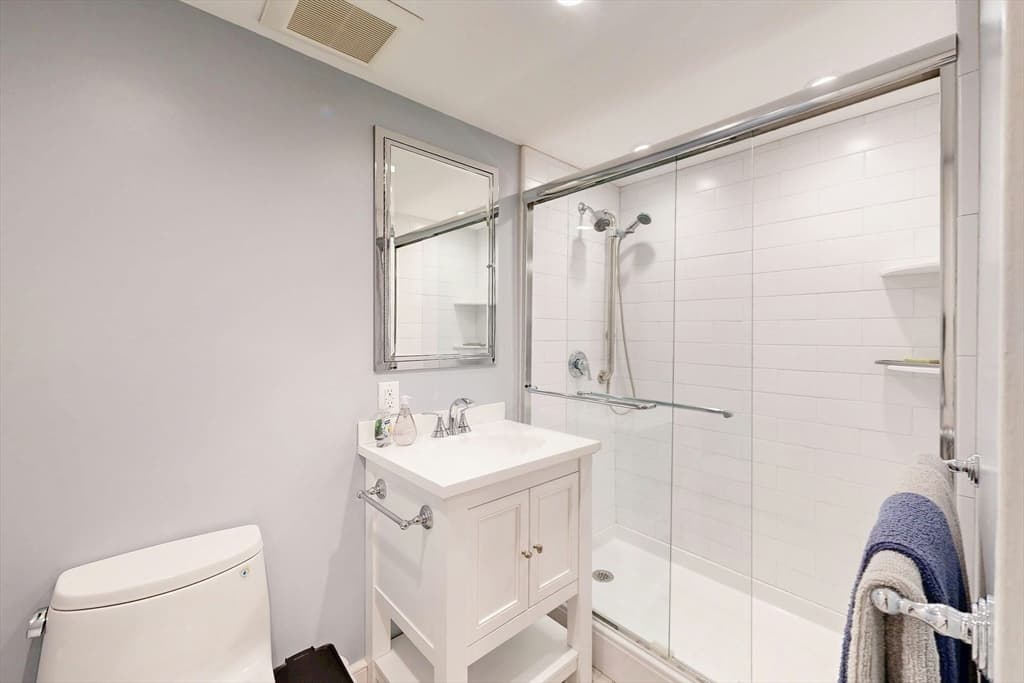 45 Longwood Ave # 707, Brookline MA 02446 photo 11