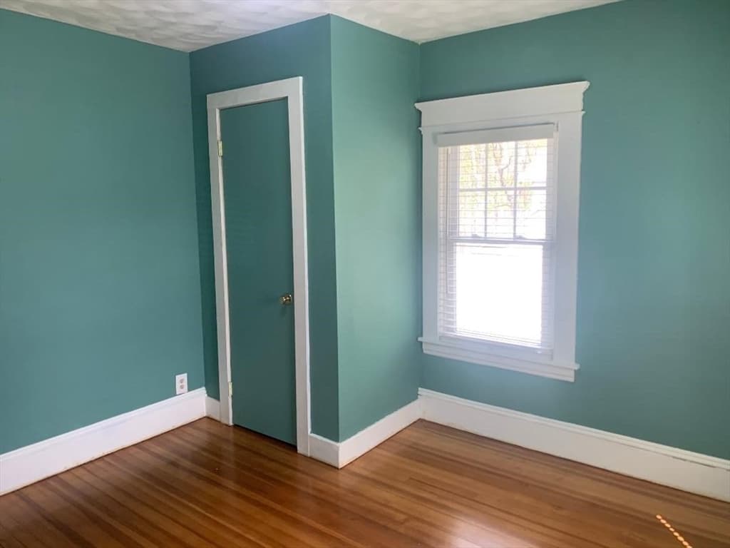 Single Family Residence at 147 Belvidere St, Springfield MA 01108, Springfield, photo 22 of 27