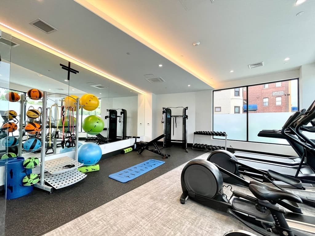 Condominium at 50 Leo M. Birmingham Pkwy # 409, Boston MA 02135, photo 15 of 33