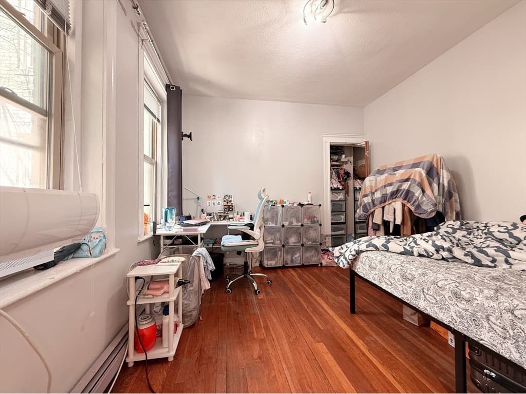 Condominium at 8 Ransom Rd # 8, Boston MA 02135, photo 6 of 15