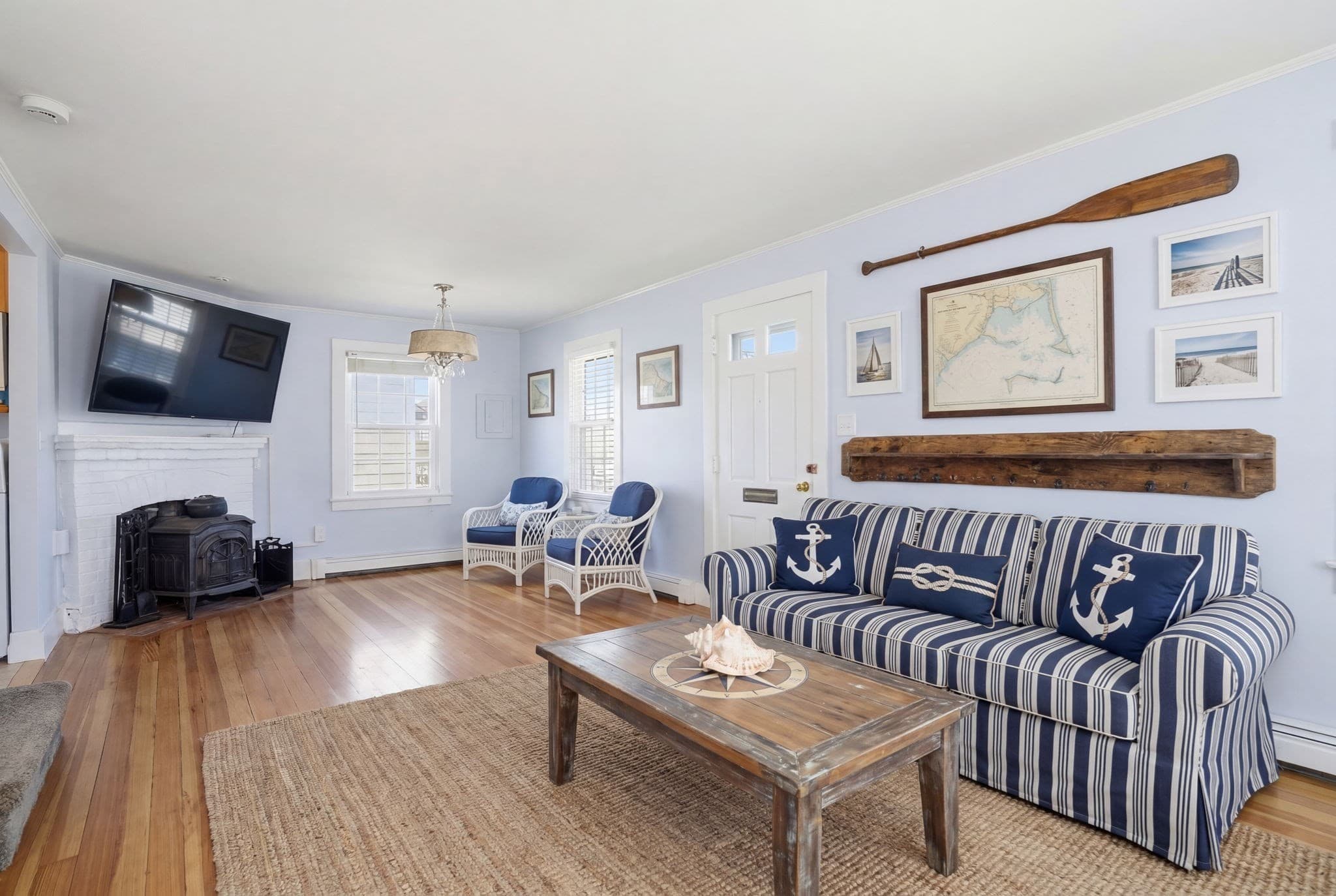Single Family Residence at 7 Mildred St, Hull MA 02045, photo 2 of 42