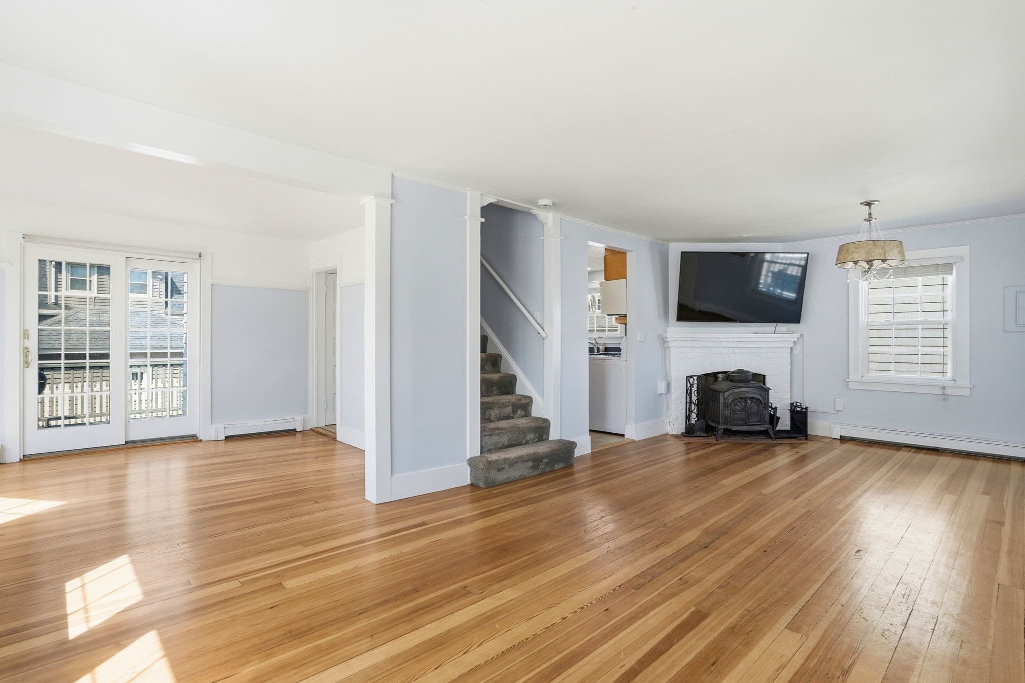 Single Family Residence at 7 Mildred St, Hull MA 02045, photo 20 of 42