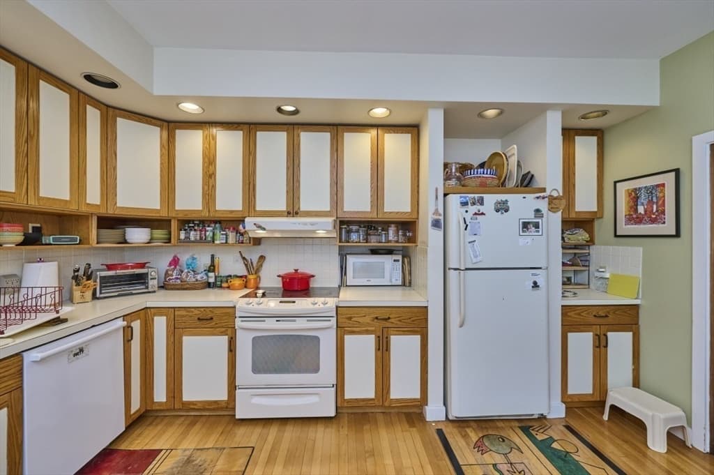 100 Beals Street, Brookline MA 02446 photo 13