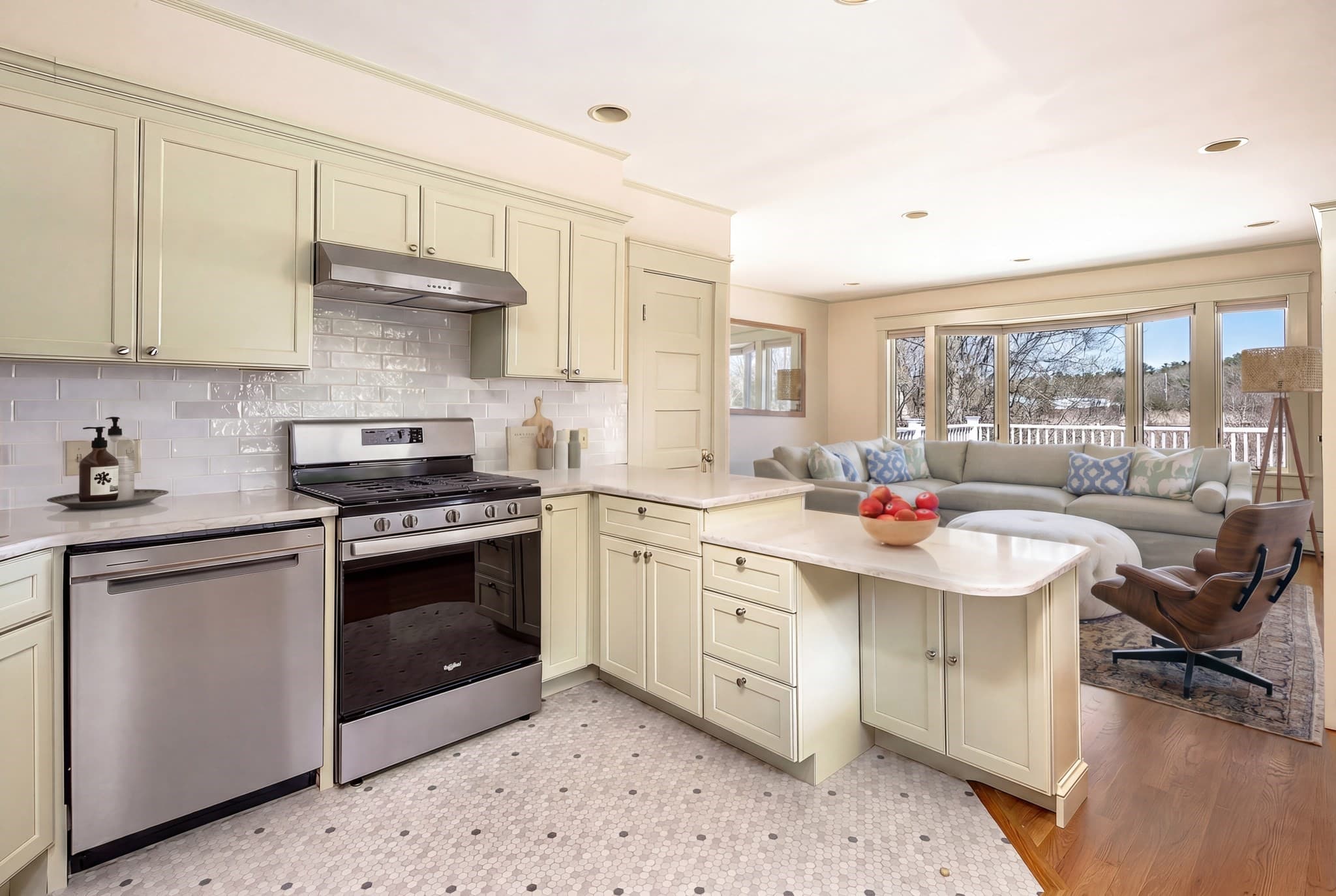 Single Family Residence at 329 Front St, Marion MA 02738, Marion, photo 24 of 42