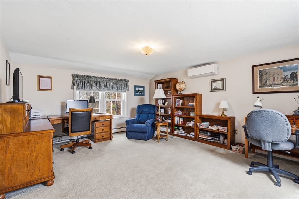 Single Family Residence at 32 Dolly Dr, Worcester MA 01604, photo 16 of 28